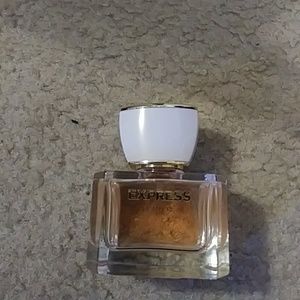 Express perfume